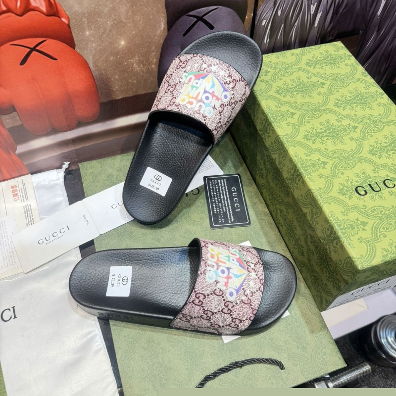 G*u*i slippers